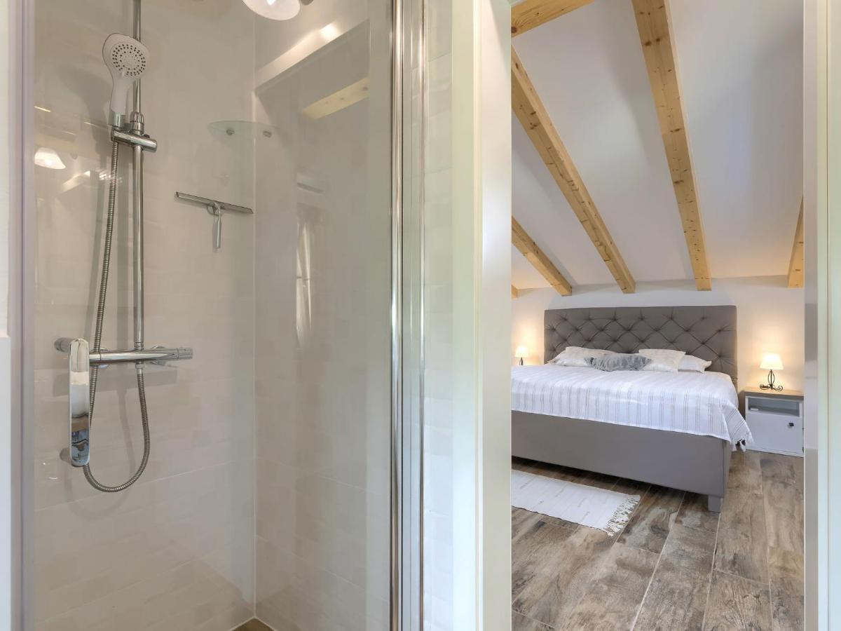 Holiday Home Villa Bernard By Interhome ロヴィニ エクステリア 写真