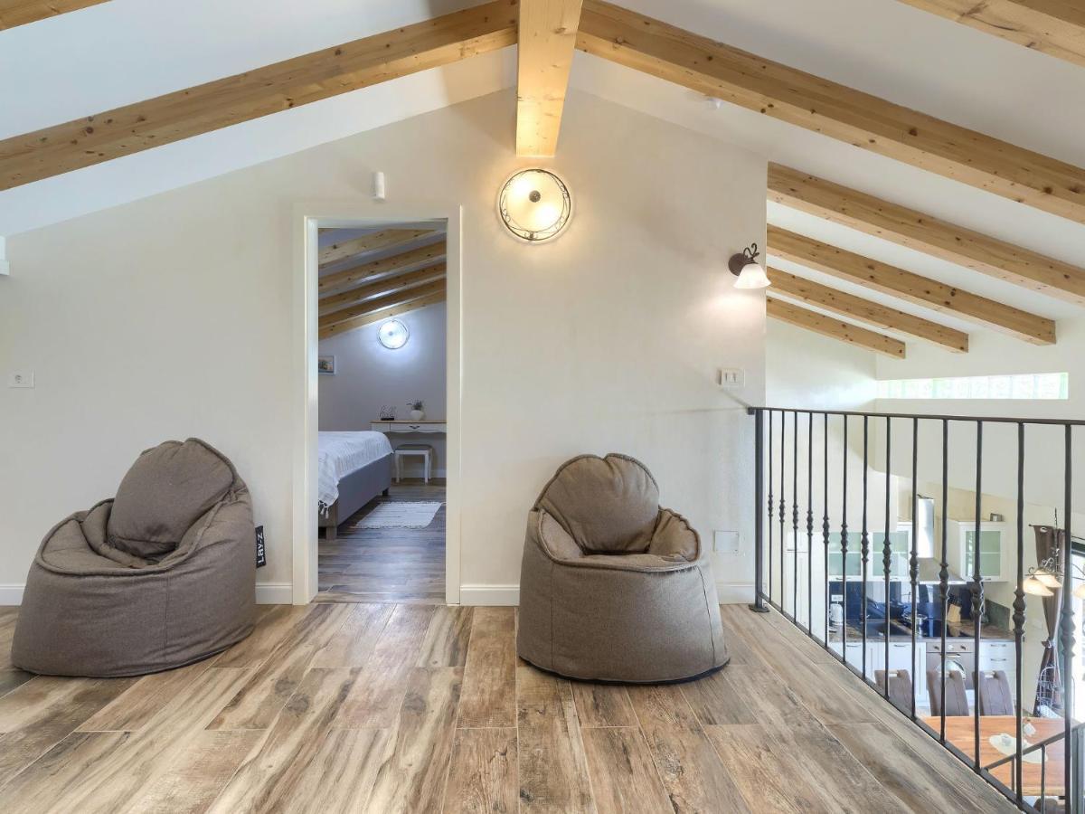 Holiday Home Villa Bernard By Interhome ロヴィニ エクステリア 写真